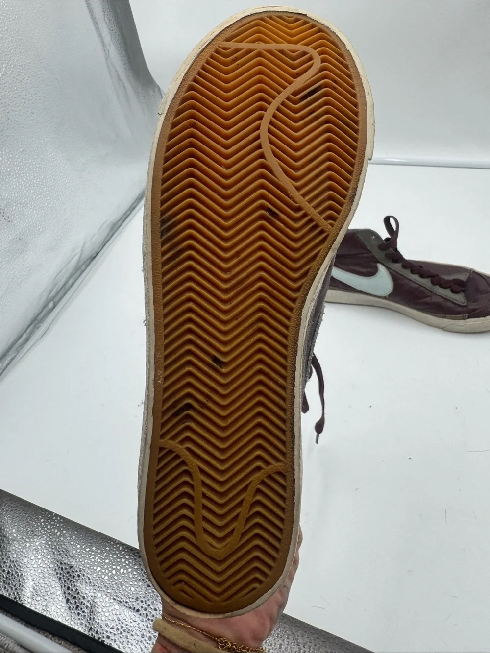Nike vintage Women’s Low-Top Sneakers in Brown with Gum Outsole